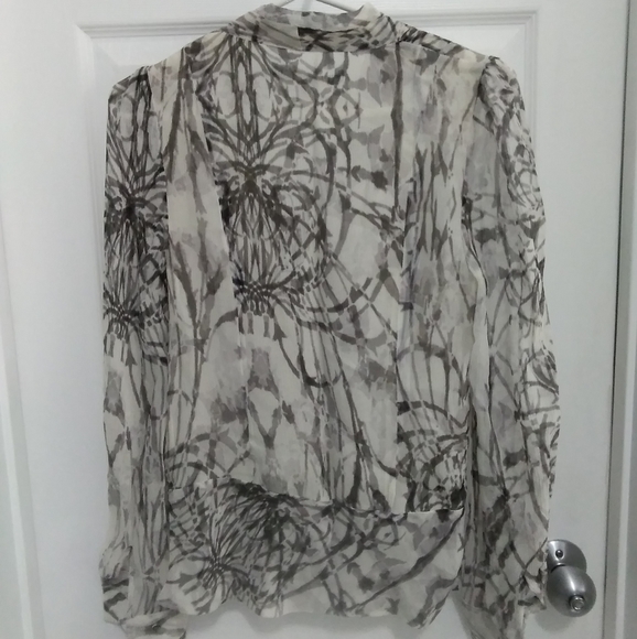 Rachel Roy SIGNATURE~💯% Silk Blouse - Picture 10 of 16